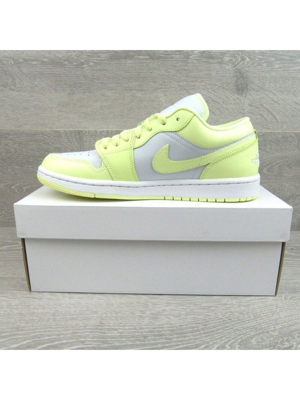 Air Jordan 1 Low Women's Size 9 Platinum White Citron Lemonade NEW - Picture 3 of 16